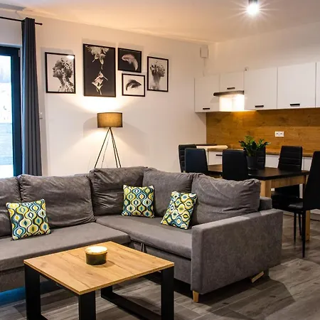 Osada Sluszewo - Restauracja Wydarzenia