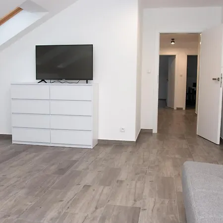 Osada Sluszewo - Restauracja Wydarzenia