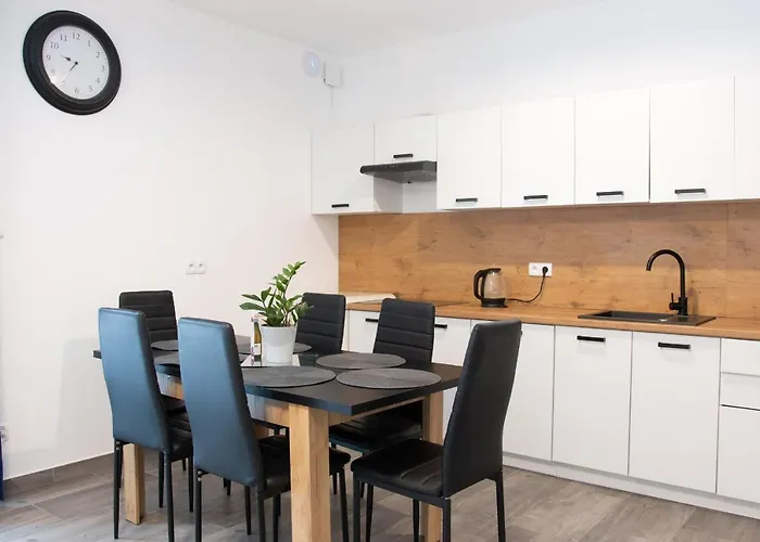 Osada Słuszewo - Restauracja Wydarzenia Ośrodek wypoczynkowy Gniewino