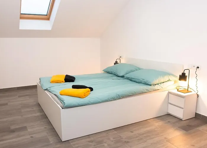 Osada Sluszewo - Restauracja Wydarzenia リゾート グニエビノ