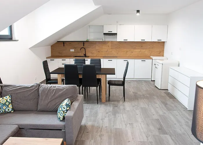 Osada Słuszewo - Restauracja Wydarzenia Ośrodek wypoczynkowy *